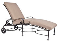 952-CHW_Classico Chaise Lounge